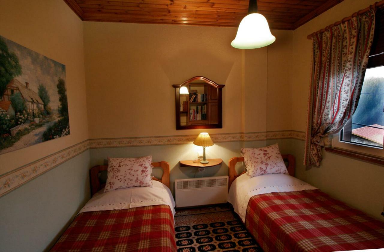 Villa Filokosta Пертули Екстериор снимка